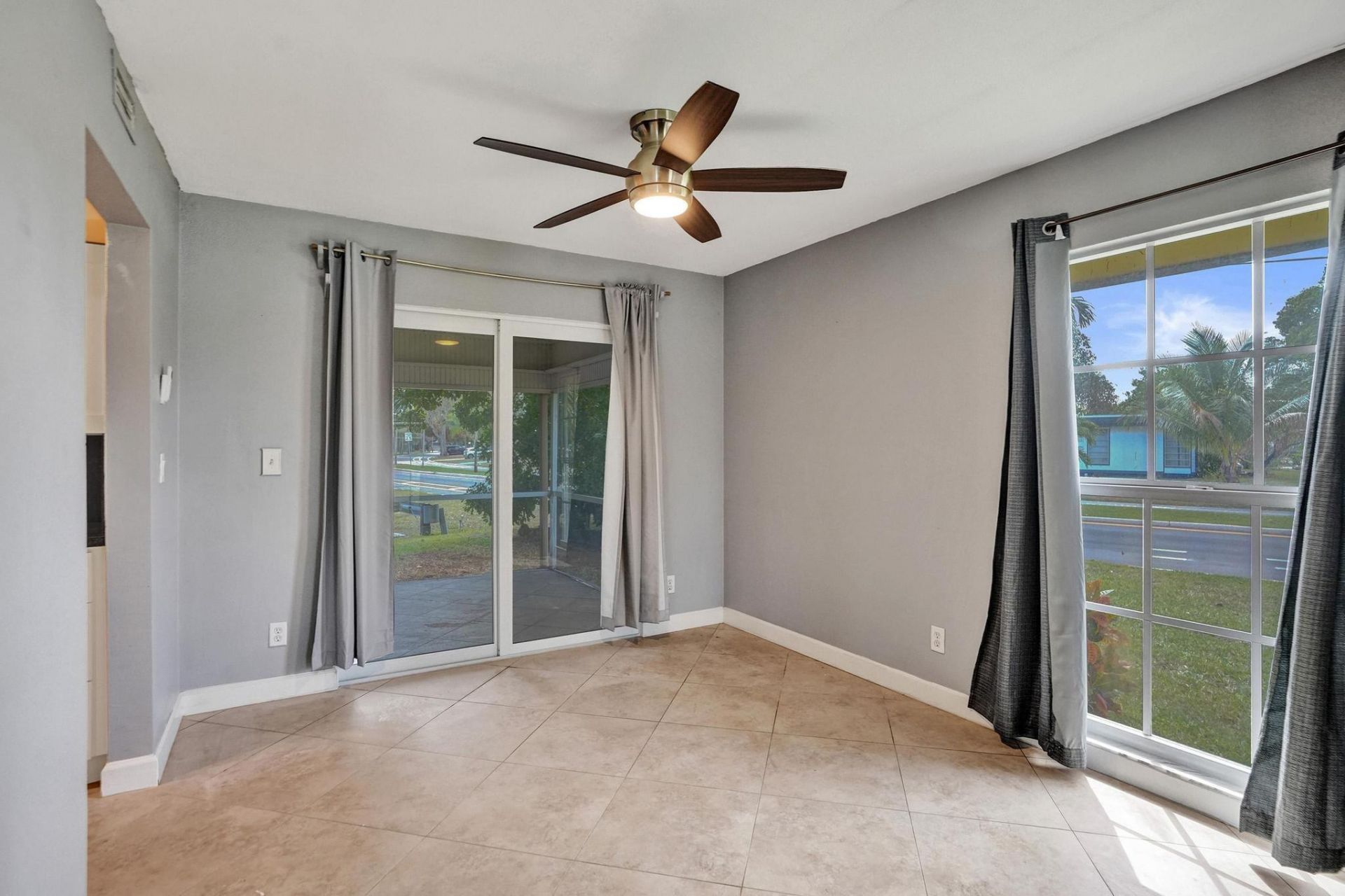 7018 NW 64th Street, Tamarac, FL 33321 Photo