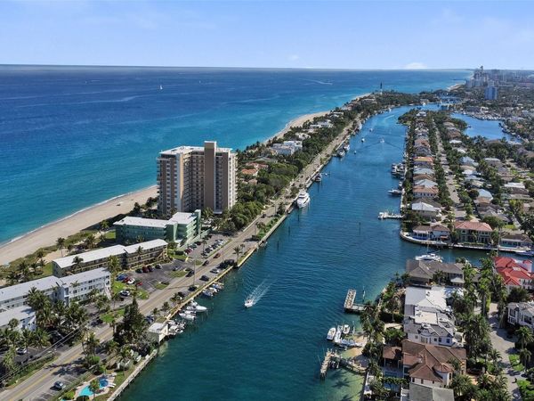 1039 Hillsboro Mile, Unit 22, Hillsboro Beach, FL 33062