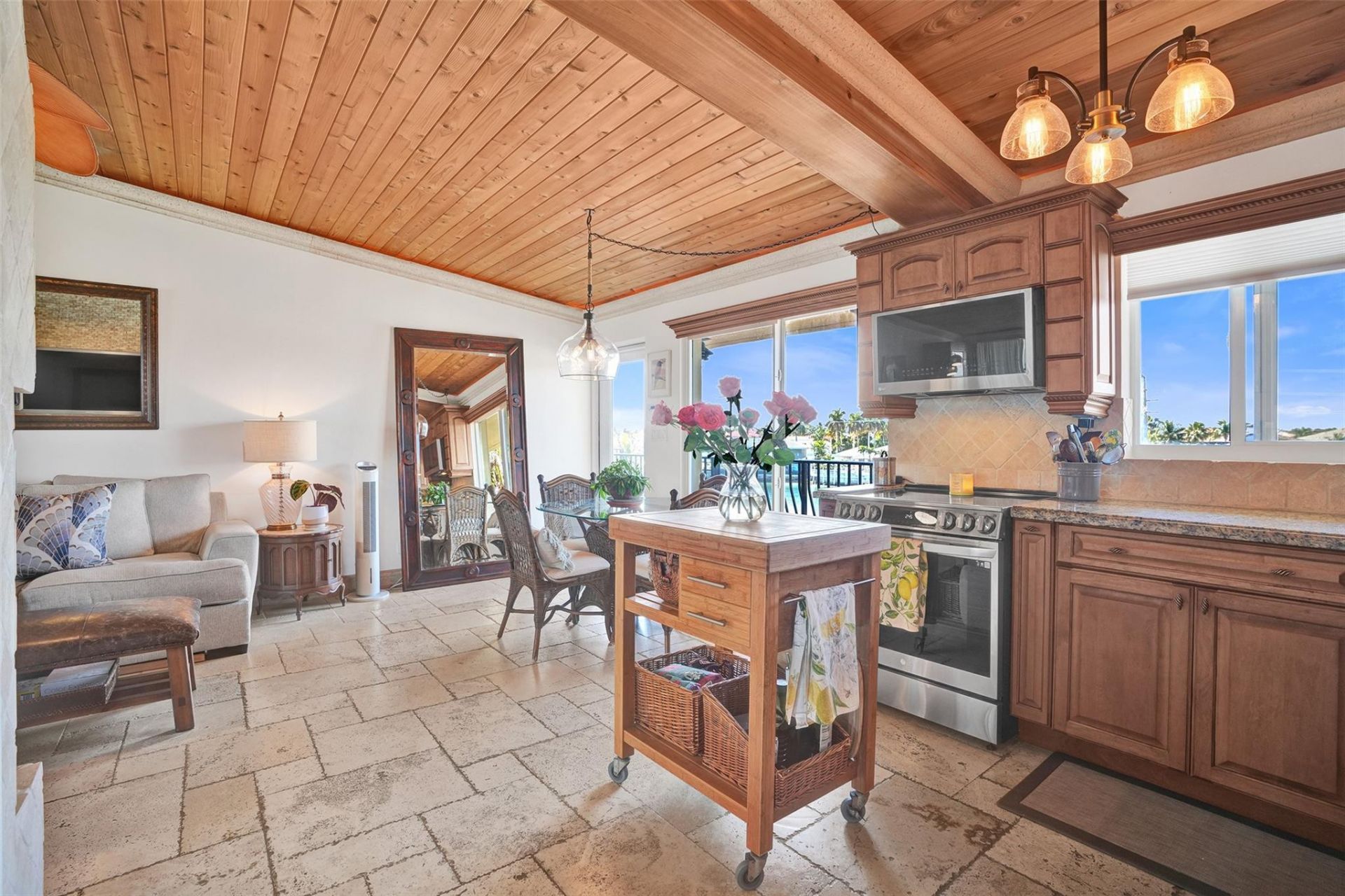 1039 Hillsboro Mile Hillsboro Mile, Unit 22, Hillsboro Beach, FL 33062 Photo