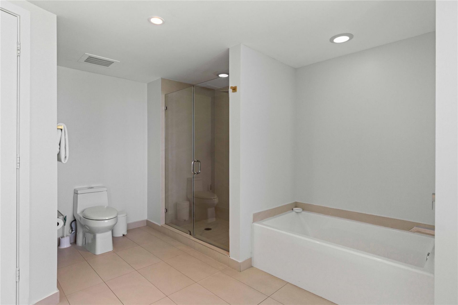 4111 S Ocean Dr, Unit 3501,3502, Hollywood, FL 33019 Photo