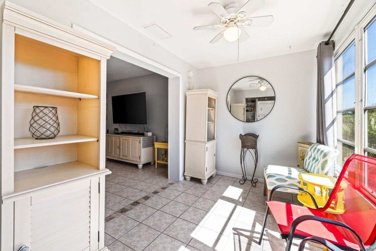 2121 NE 1st Court, Unit 202, Boynton Beach, FL 33435 Photo