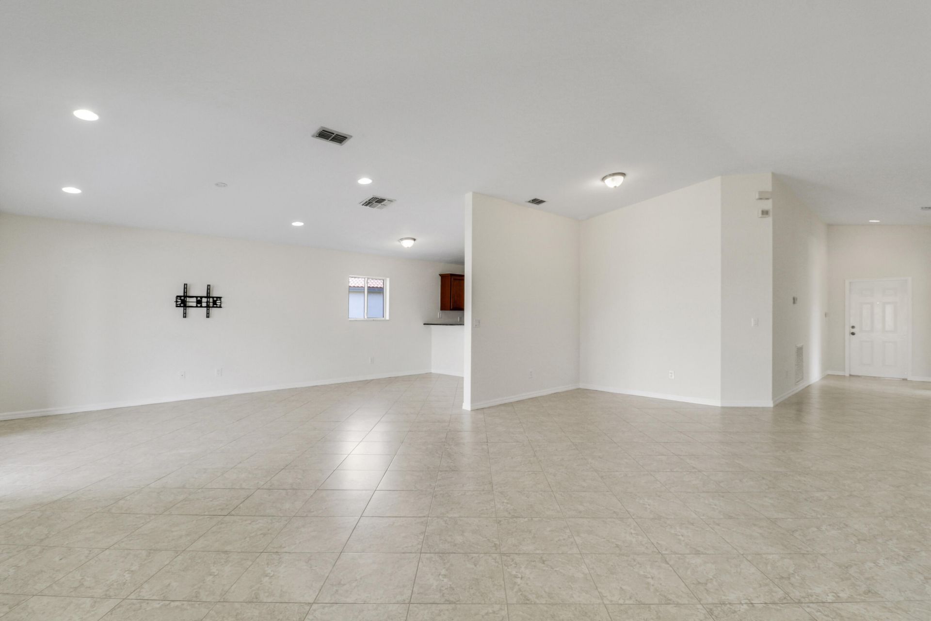 2007 SW Jamesport Dr Drive, Port Saint Lucie, FL 34953 Photo