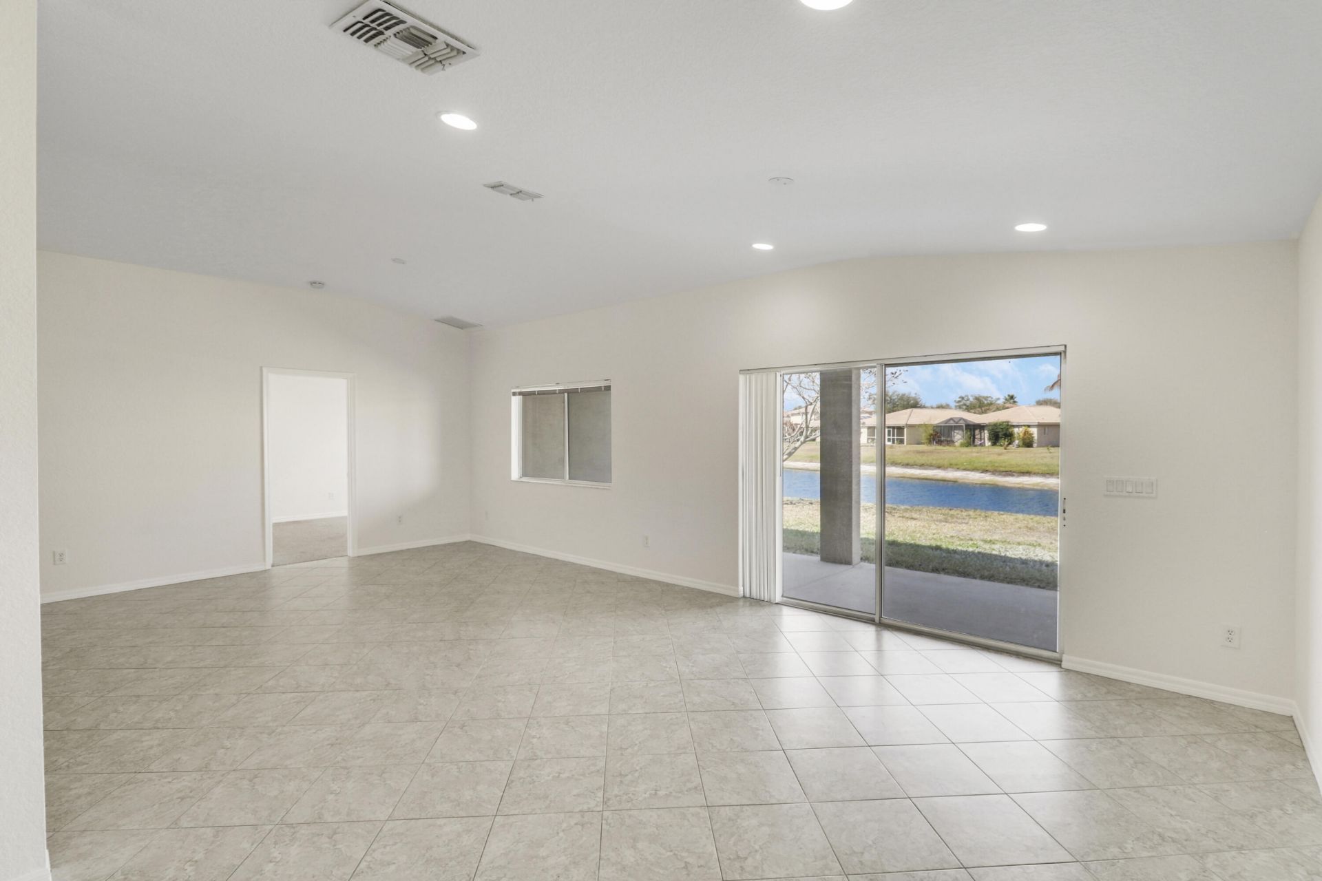 2007 SW Jamesport Dr Drive, Port Saint Lucie, FL 34953 Photo