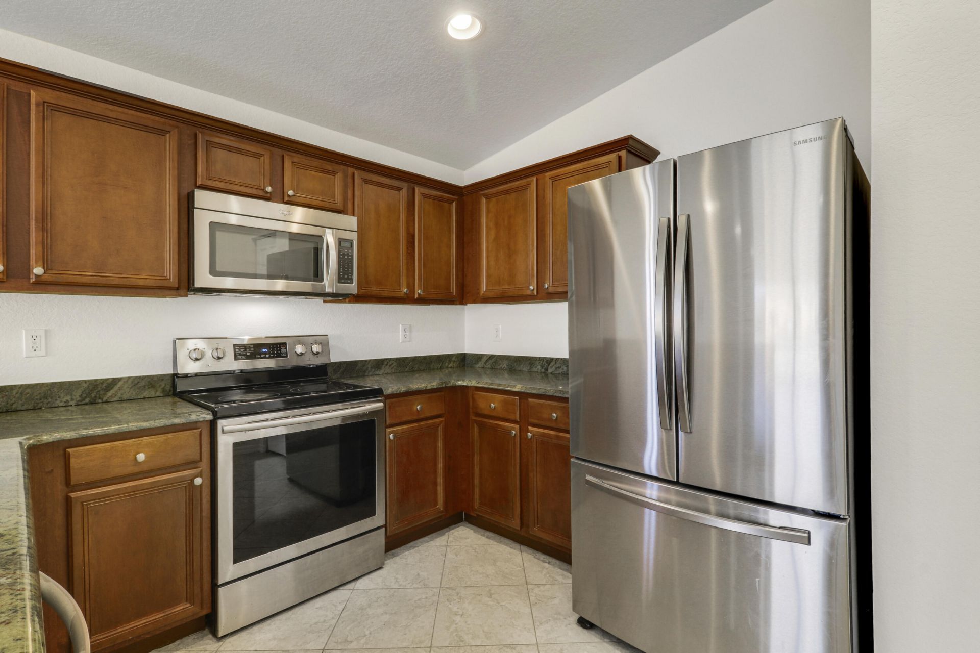 2007 SW Jamesport Dr Drive, Port Saint Lucie, FL 34953 Photo