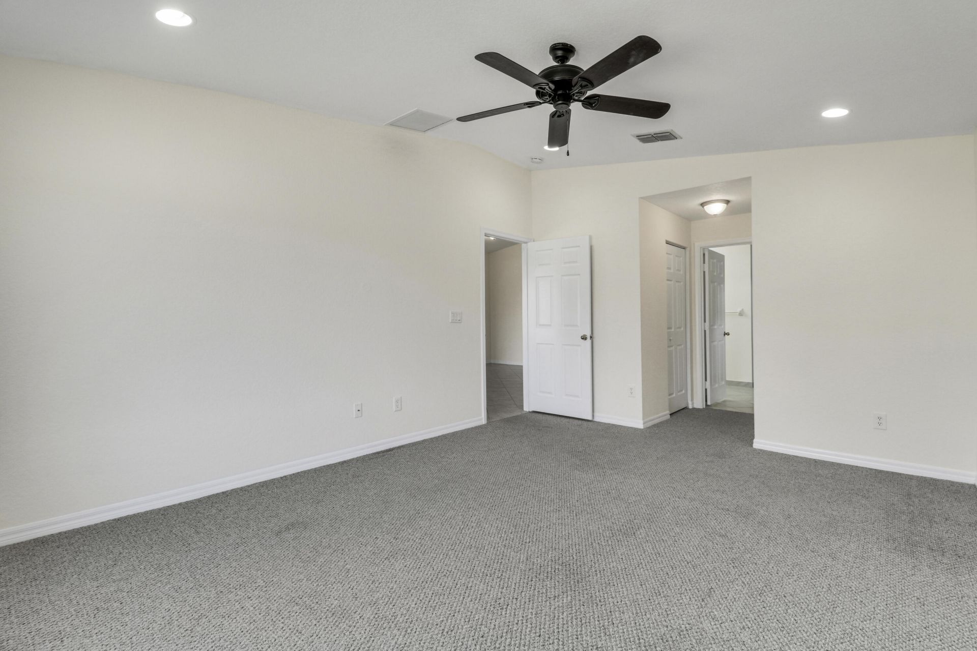 2007 SW Jamesport Dr Drive, Port Saint Lucie, FL 34953 Photo