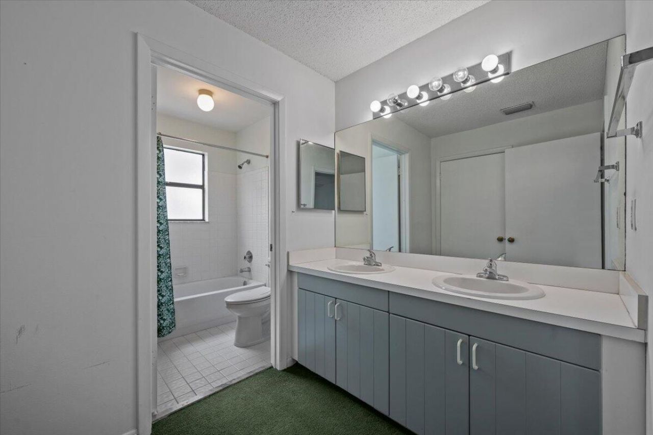 2537 Bedford Mews Drive, Wellington, FL 33414 Photo