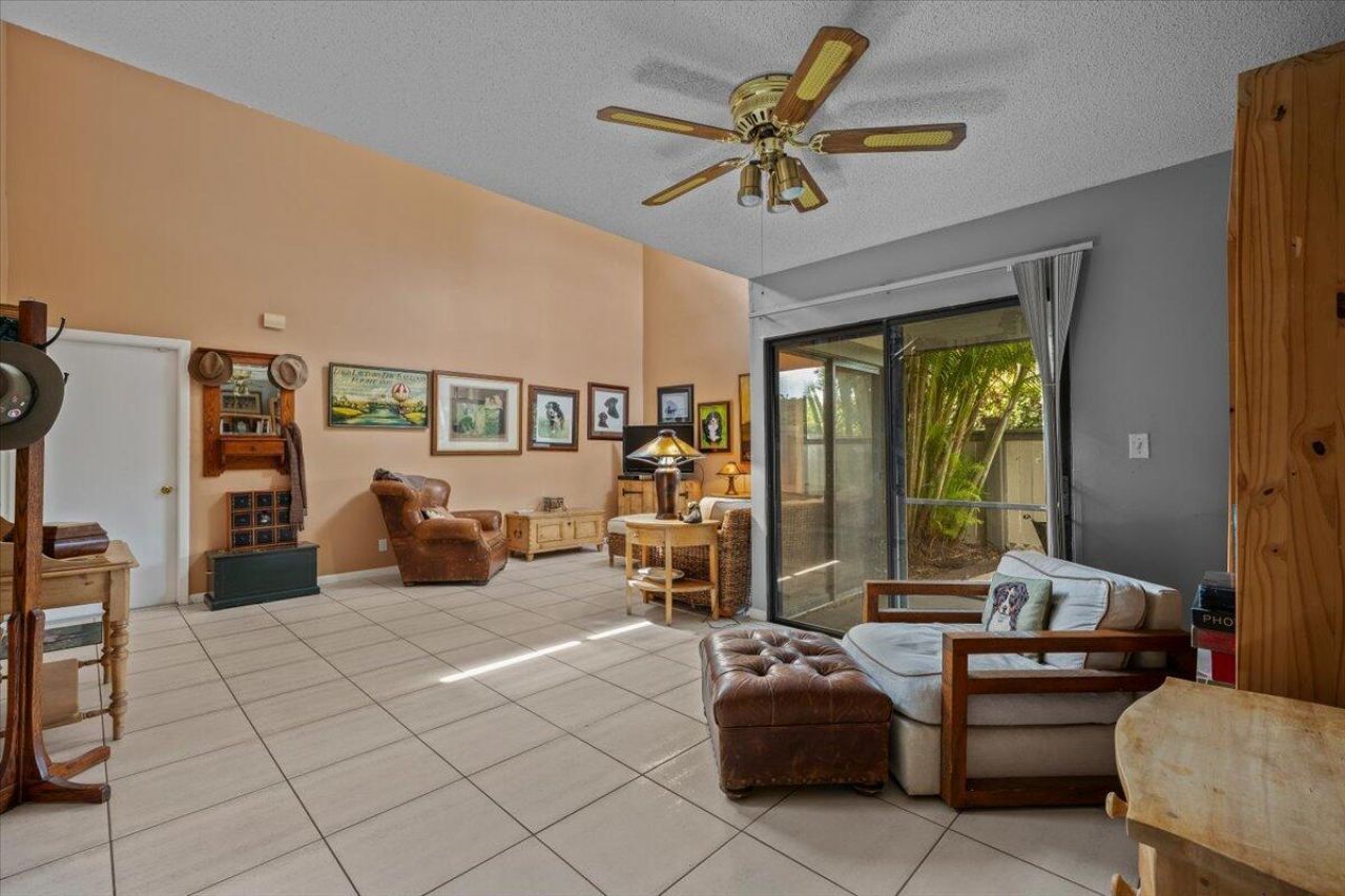 2537 Bedford Mews Drive, Wellington, FL 33414 Photo