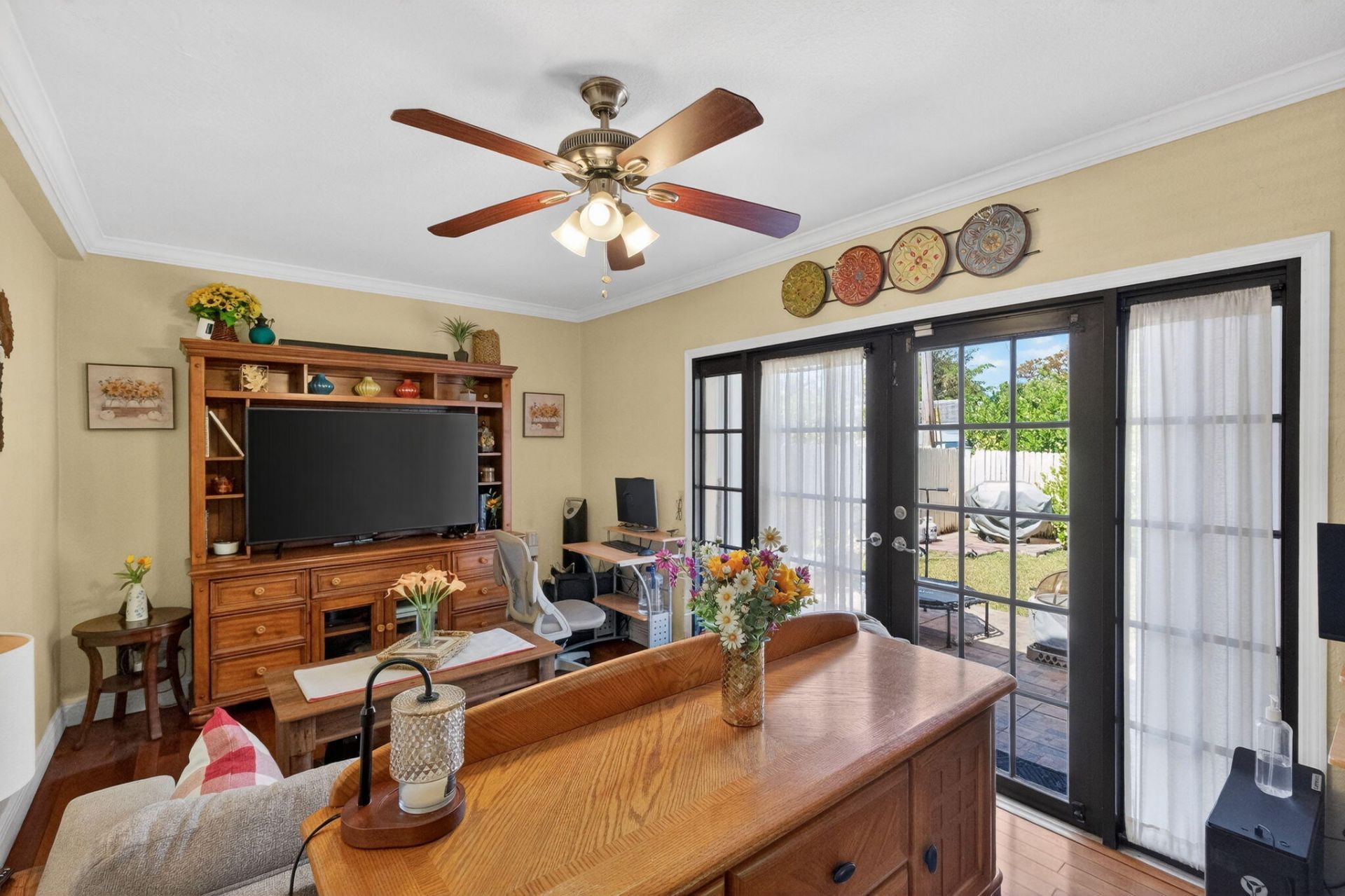 6091 SW 12th Street, West Miami, FL 33144 Photo