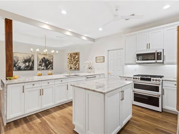 2834 Tiburon BLVD E, Unit 101, NAPLES, FL 34109