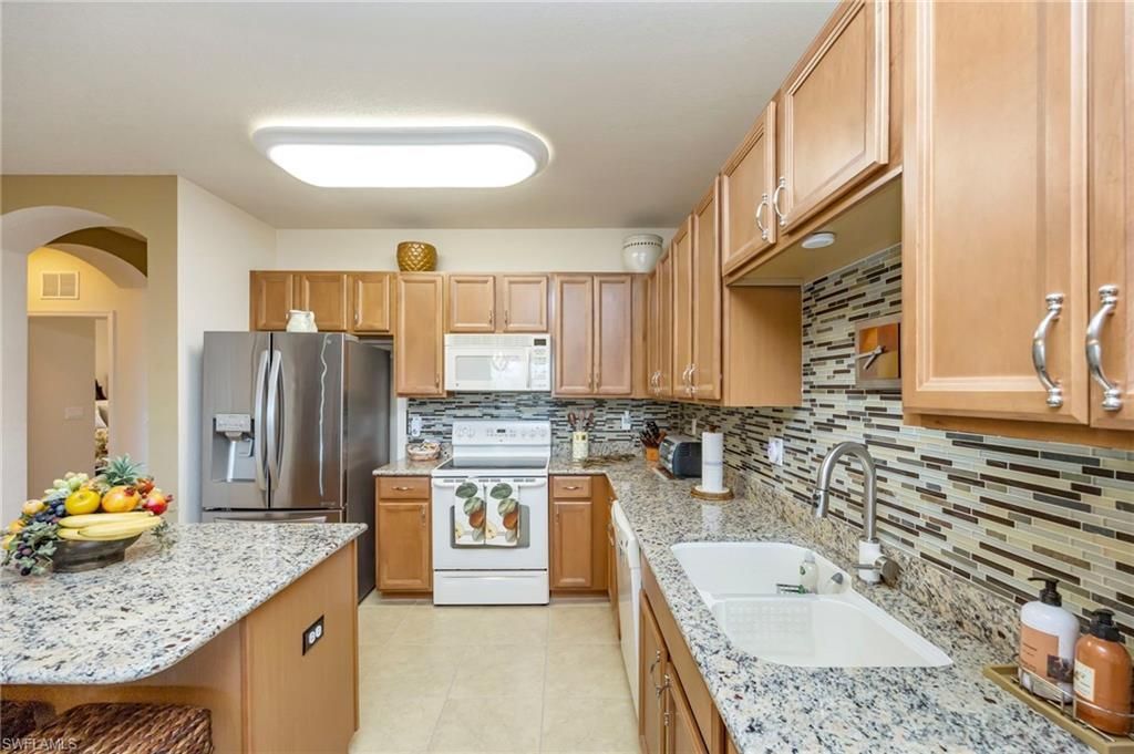 9631 Spanish Moss Way, Unit 3922, Bonita Springs, FL 34135 Photo