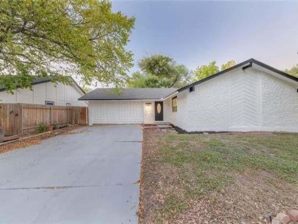 5535 Pine PL, Austin, TX 78744