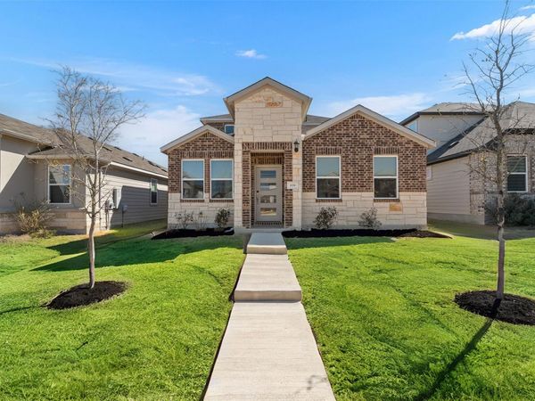 859 Long Run, Liberty Hill, TX 78642