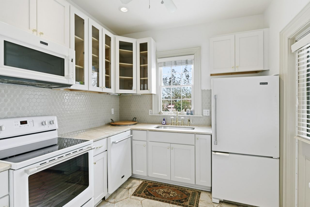 35 Society Street Photo 13