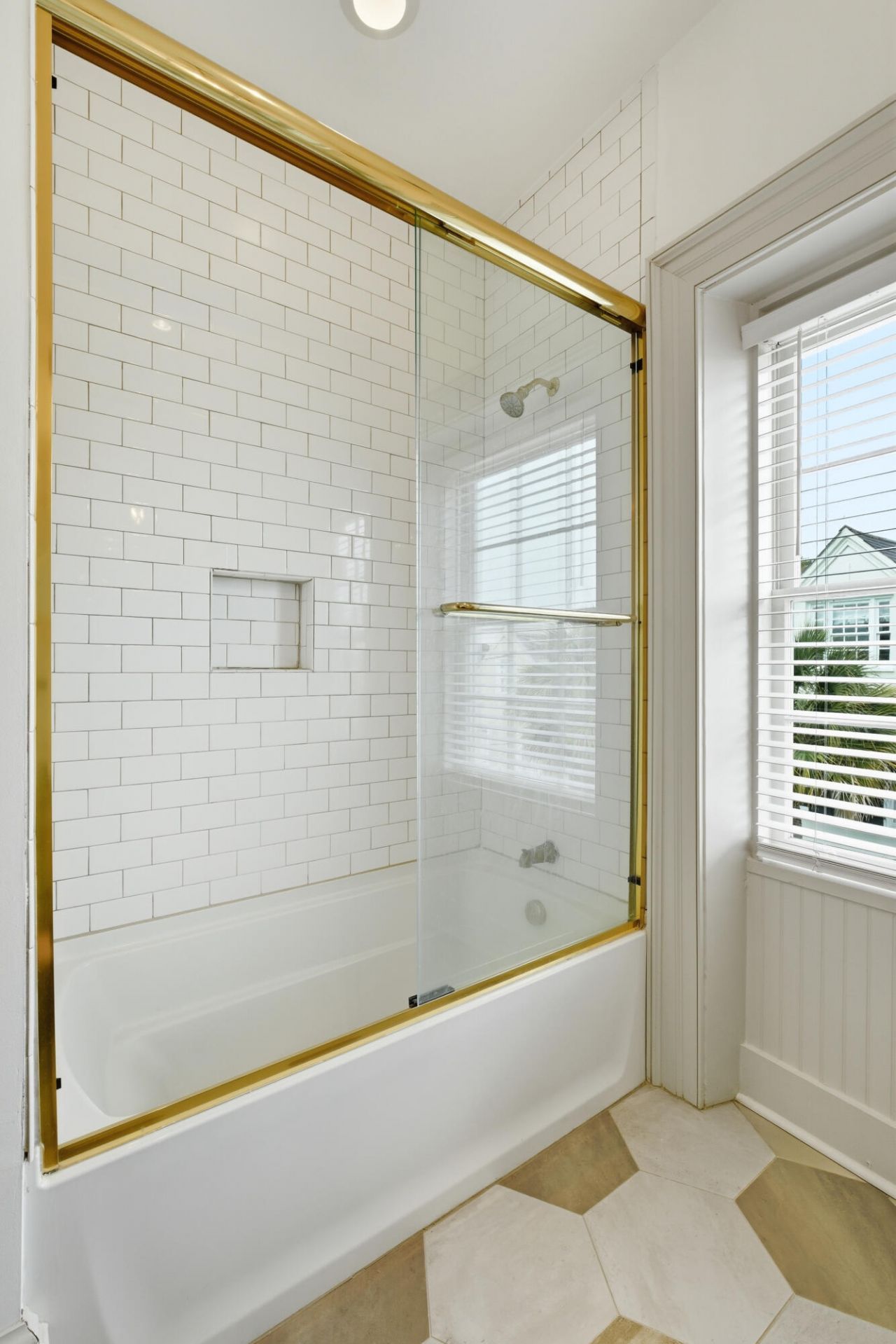 35 Society Street Photo 21