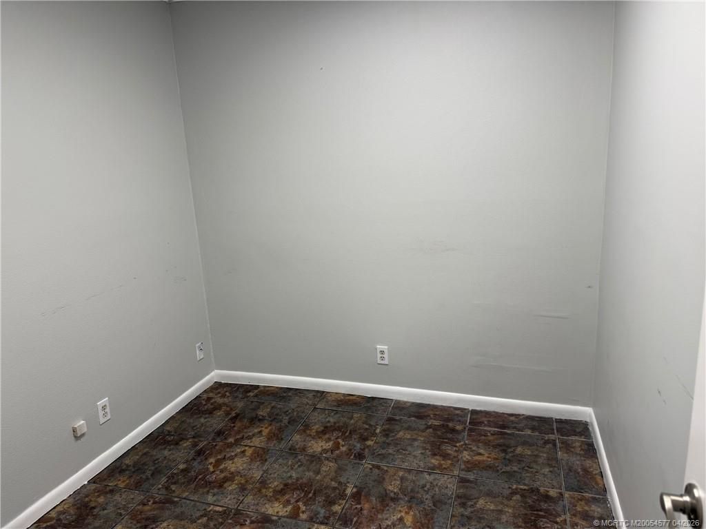528 SE Osceola Street, Unit B1, Stuart, FL 34994 Photo