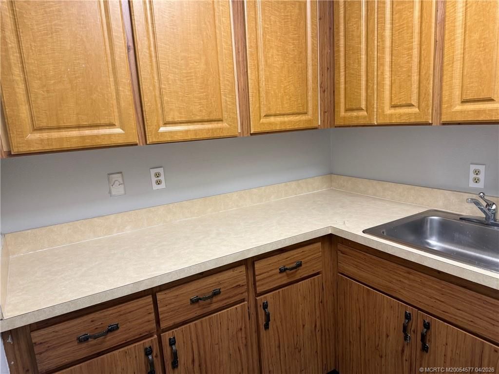 528 SE Osceola Street, Unit B1, Stuart, FL 34994 Photo