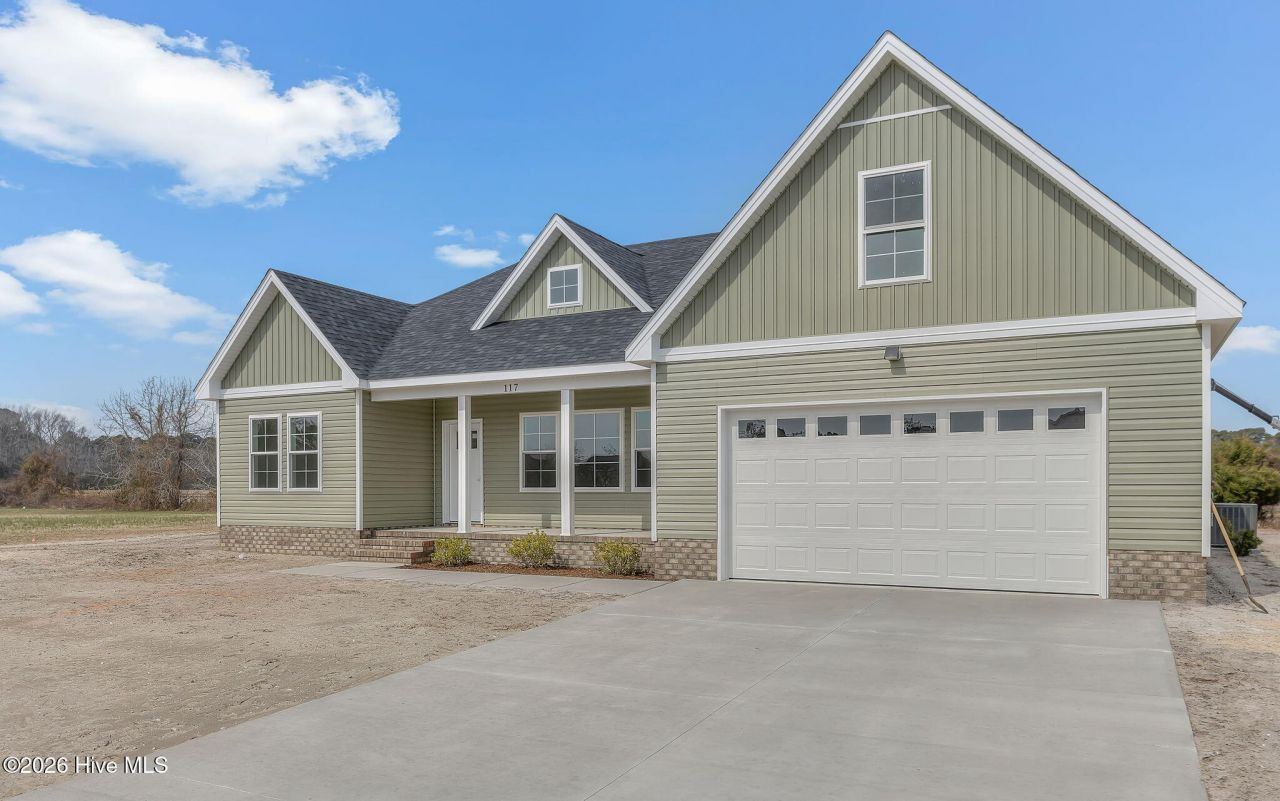 117 Colington Circle, Aydlett, NC 27916 Main Photo