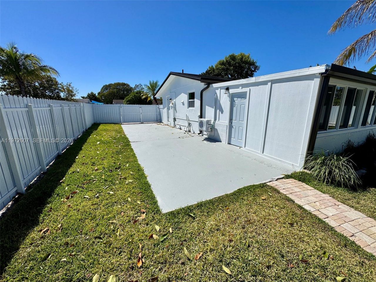 15715 SW 302nd Ter, Homestead, FL 33033 Photo