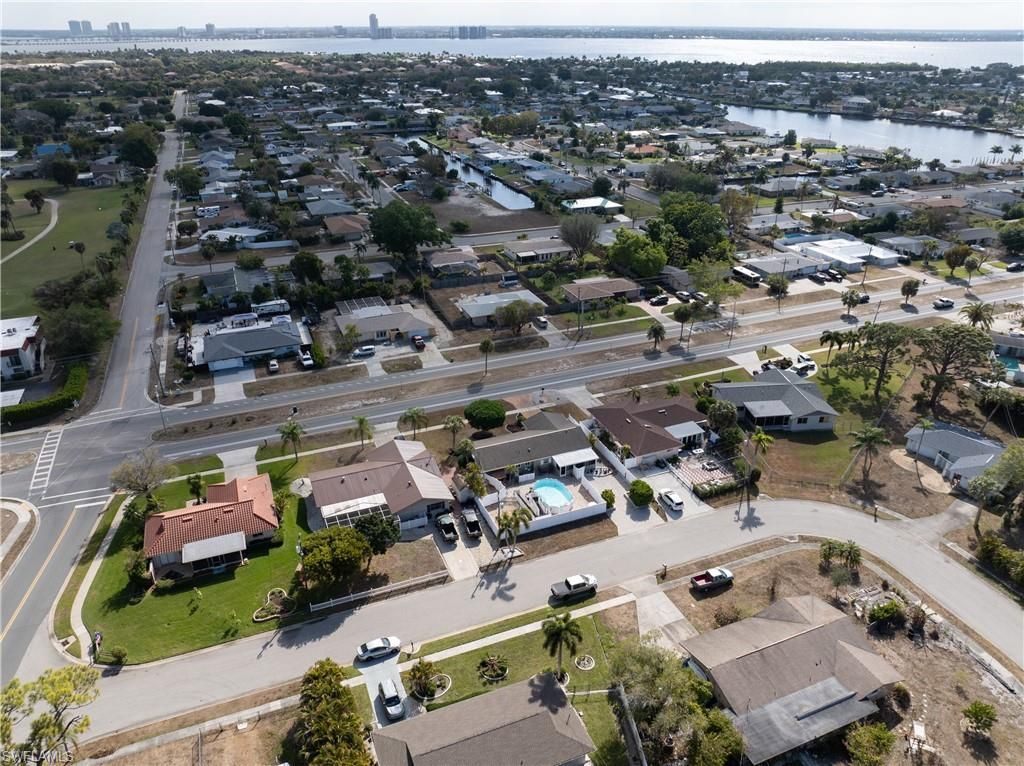 4721 Orange Grove Blvd, North Fort Myers, FL 33903 Photo