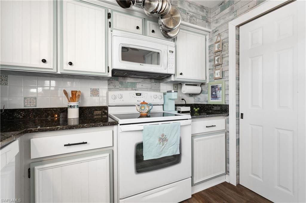 4721 Orange Grove Blvd, North Fort Myers, FL 33903 Photo