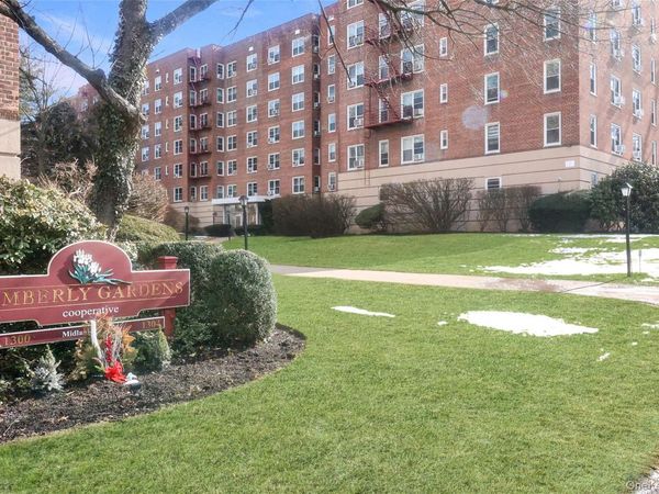 1300 Midland Avenue, Unit A51, Yonkers, NY 10704