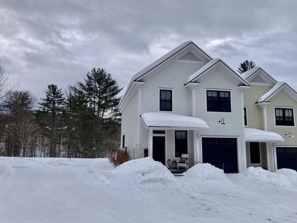 102 Hill Street, Unit 6, Stowe, VT 05672