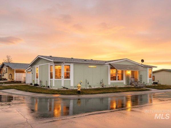 1907 W Flamingo Ave, Unit #100, Nampa, ID 83651