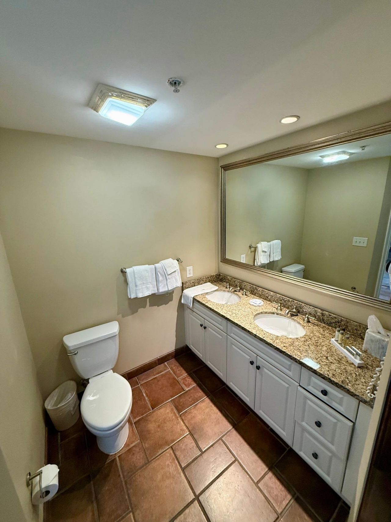 100 North Beach Blvd. Photo 10