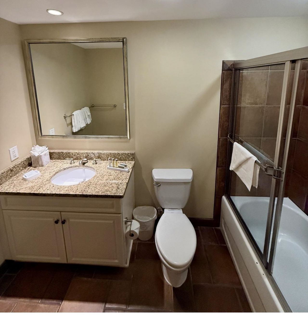 100 North Beach Blvd. Photo 7