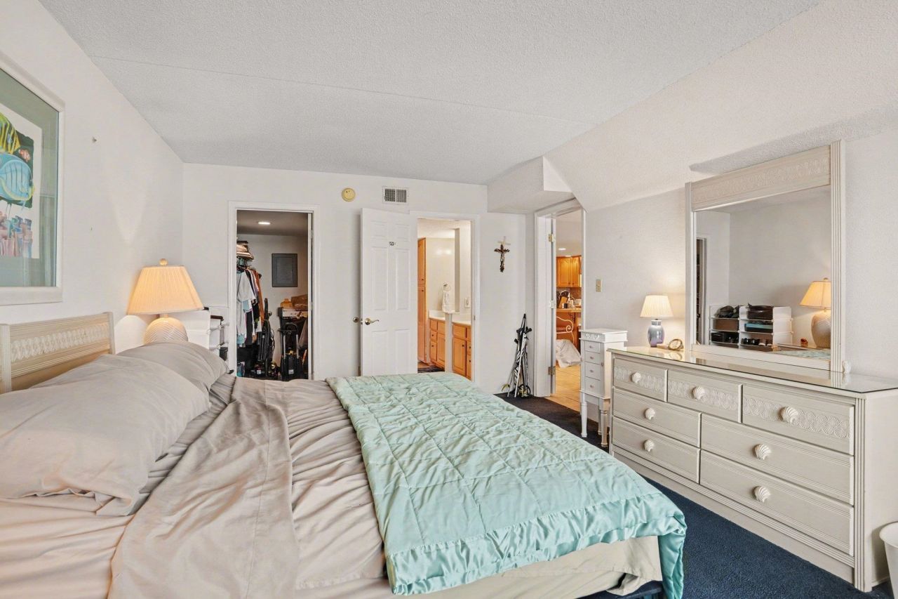 4311 S Ocean Blvd.  Photo 16