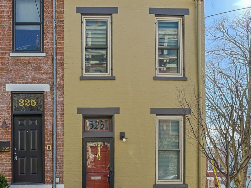 323 Milton Street, Cincinnati, OH 45202 Photo 3