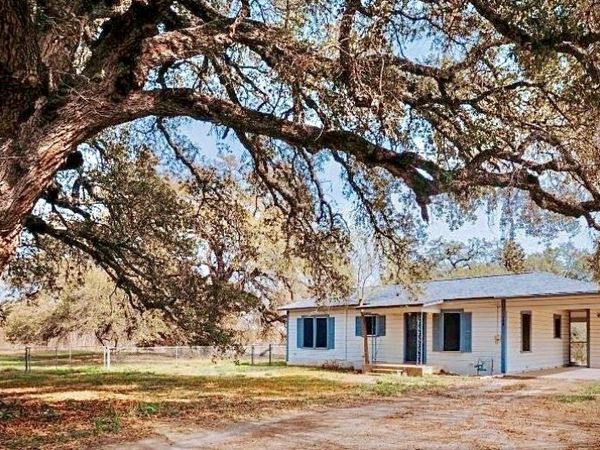 149 carroll, Poth, TX 78147