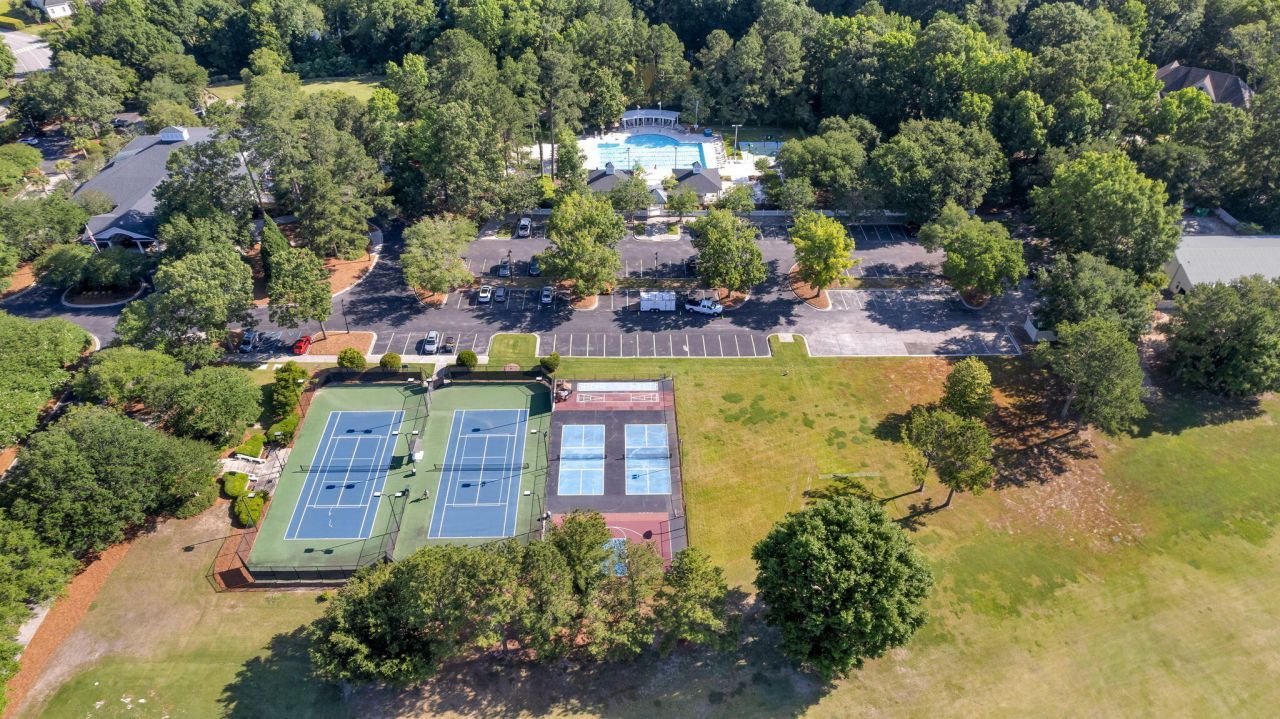 8618 Woodland Walk Photo 60