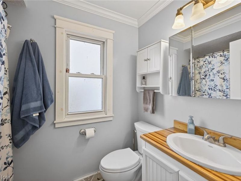 7519 Miami Road, Mentor on the Lake, OH 44060 Photo 14