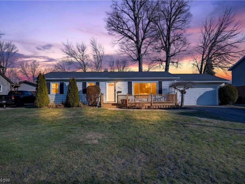 7519 Miami Road, Mentor on the Lake, OH 44060 Photo 2