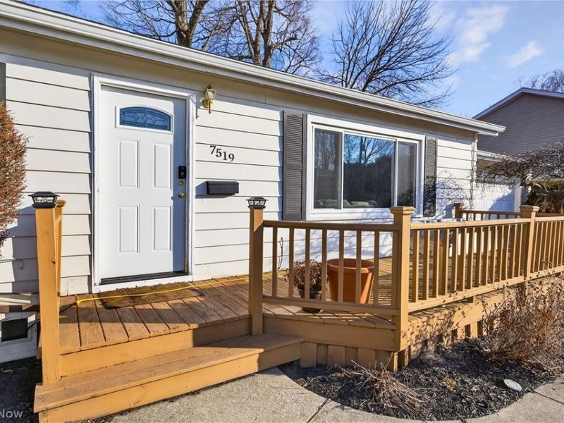 7519 Miami Road, Mentor on the Lake, OH 44060 Photo 29