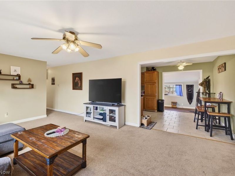 7519 Miami Road, Mentor on the Lake, OH 44060 Photo 6