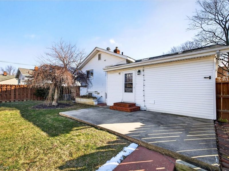 882 Bayridge Boulevard, Willowick, OH 44095 Photo 7