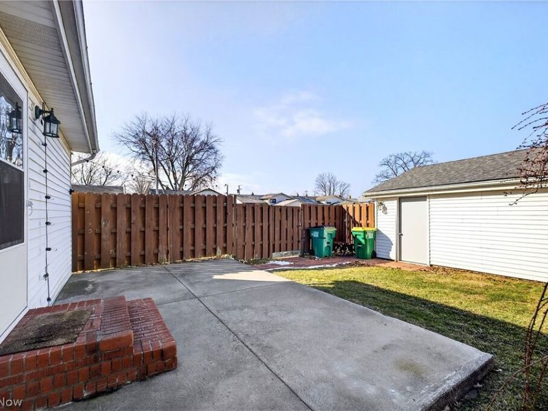 882 Bayridge Boulevard, Willowick, OH 44095 Photo 8