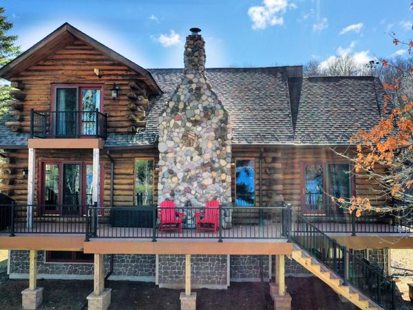 871 207th Street, Osceola, WI 54009