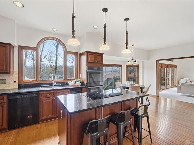 7512 Fawnmeadow Lane, Sharonville, OH 45241 Photo 22