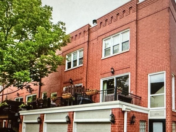 2901 N Wolcott Avenue, Unit B, Chicago, IL 60657