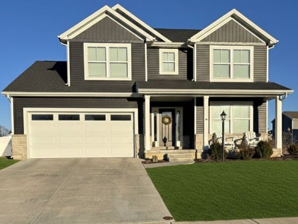 718 Cole Lane , Mahomet, IL 61853