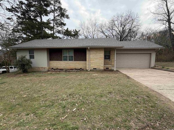 501 north Street, Heber Springs, AR 72543