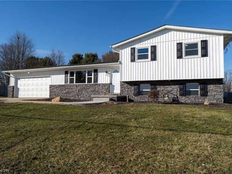 3359 Nimishillen Church Road NE, Hartville, OH 44632 Photo 2