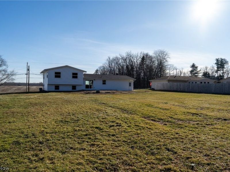 3359 Nimishillen Church Road NE, Hartville, OH 44632 Photo 25