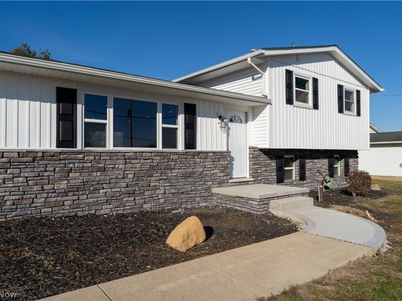 3359 Nimishillen Church Road NE, Hartville, OH 44632 Photo 3