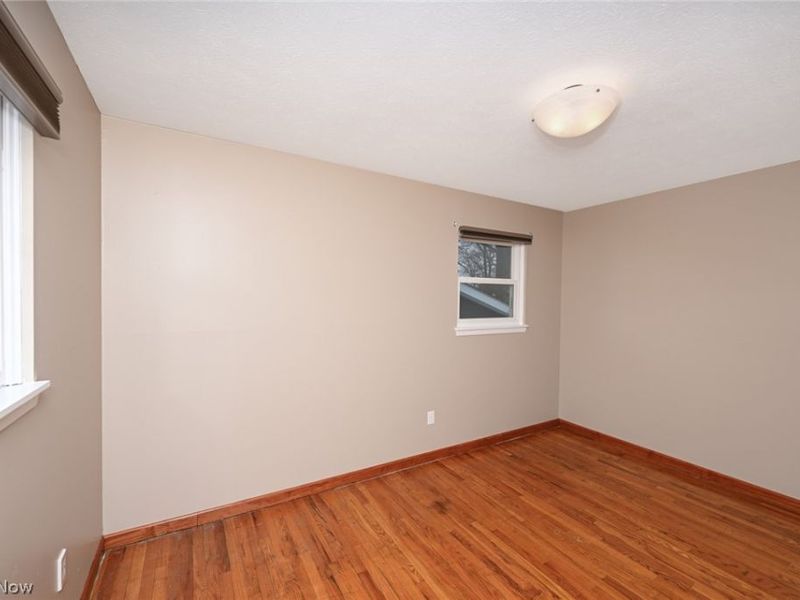 23993 Fairlawn Drive, North Olmsted, OH 44070 Photo 17