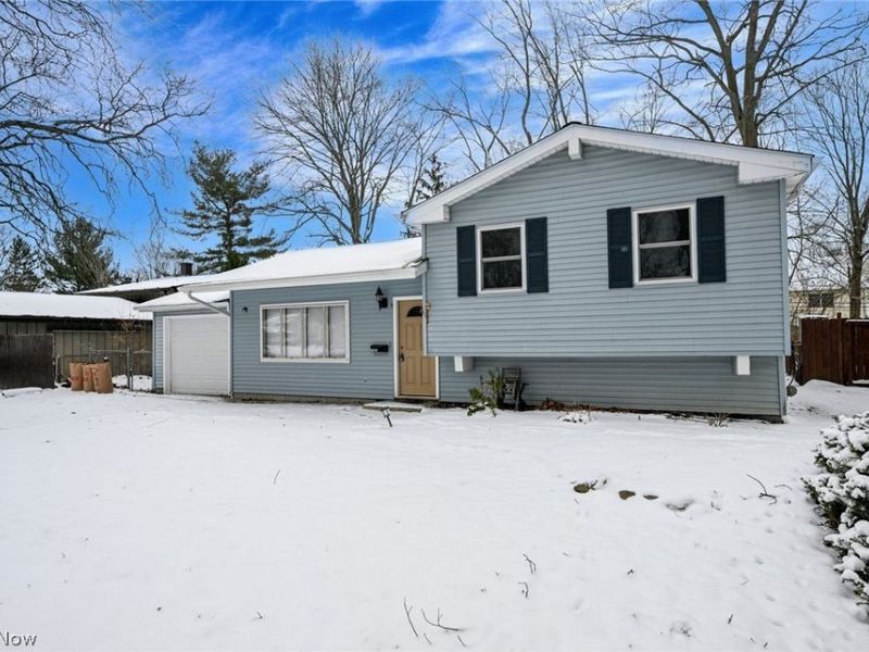 23993 Fairlawn Drive, North Olmsted, OH 44070 Photo 26