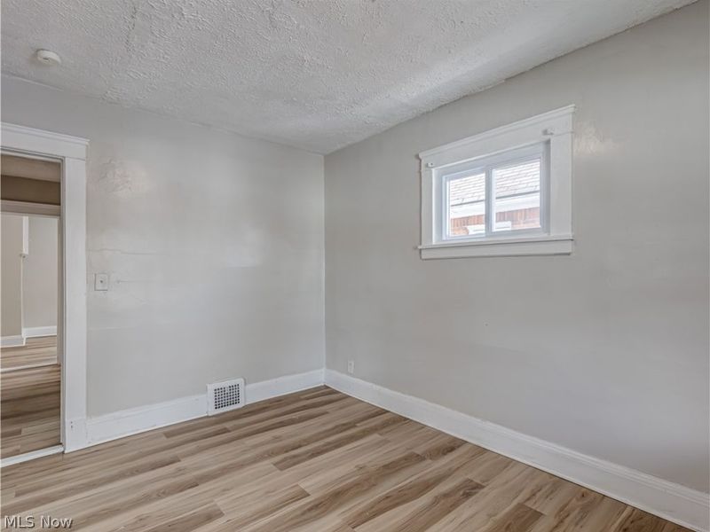 12516 Griffing Avenue, Cleveland, OH 44120 Photo 16